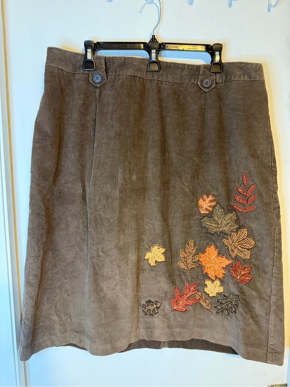 B Norton Studio Woman Brown Corduroy Fall Leaf Embroidered Skirt - Size 18W